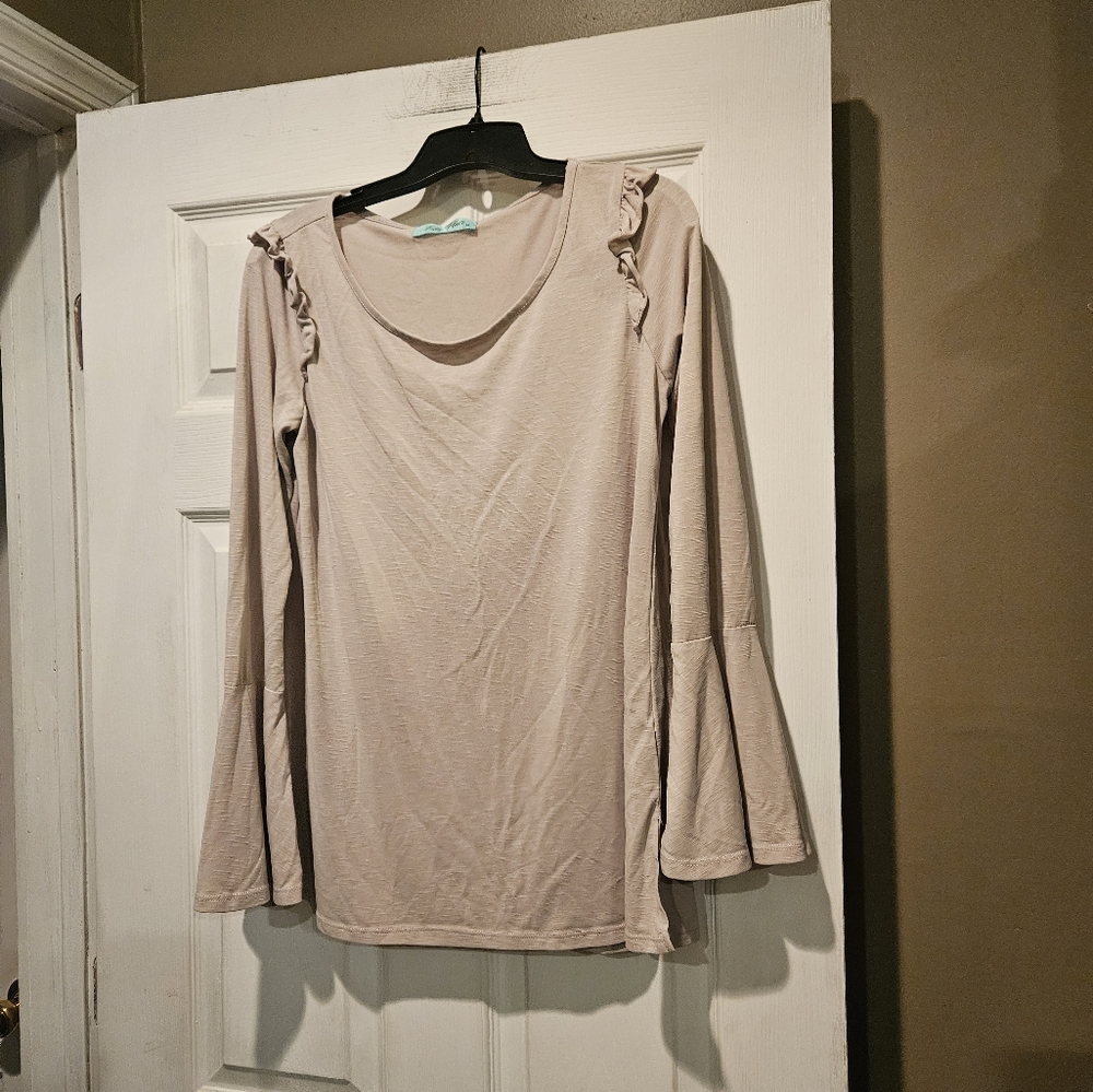 FILLY FLAIR TOP